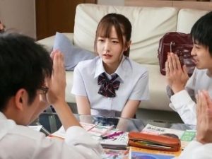 làm thêm anh trai cùng em dâu khiêu gợi